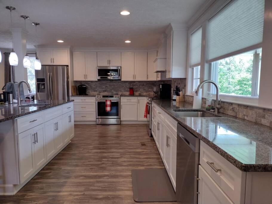 Backwoods Family Getaway! 3 Bedroom House! Yanceyville Exterior foto